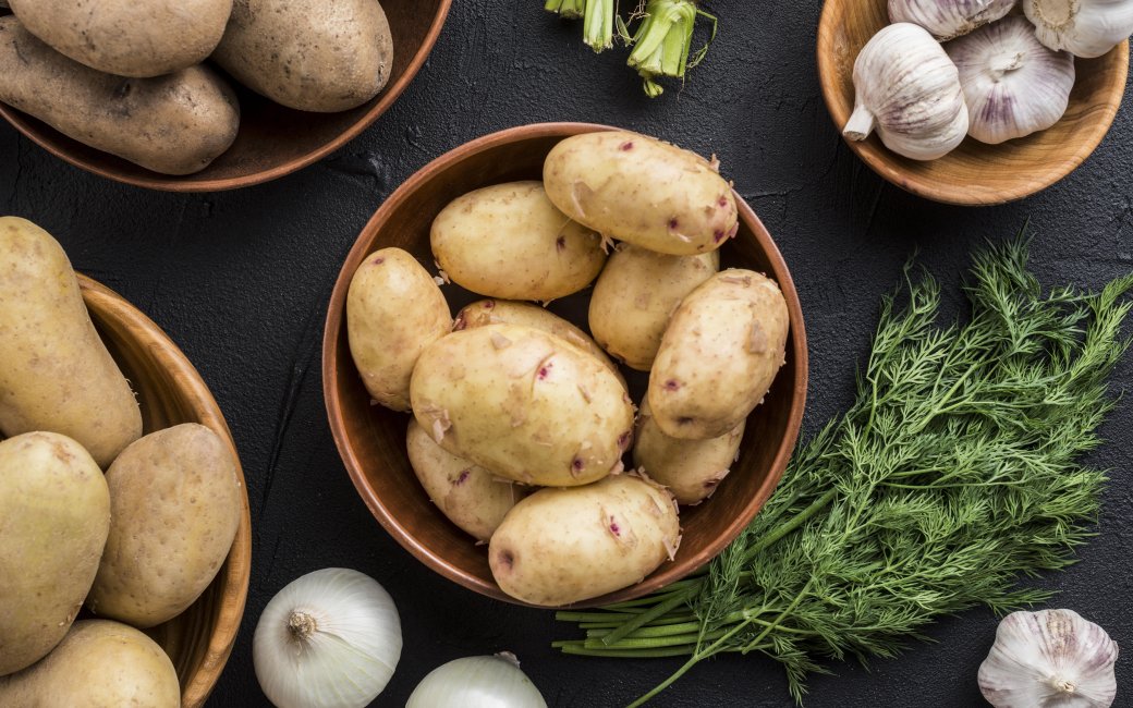 Картопля в мисці