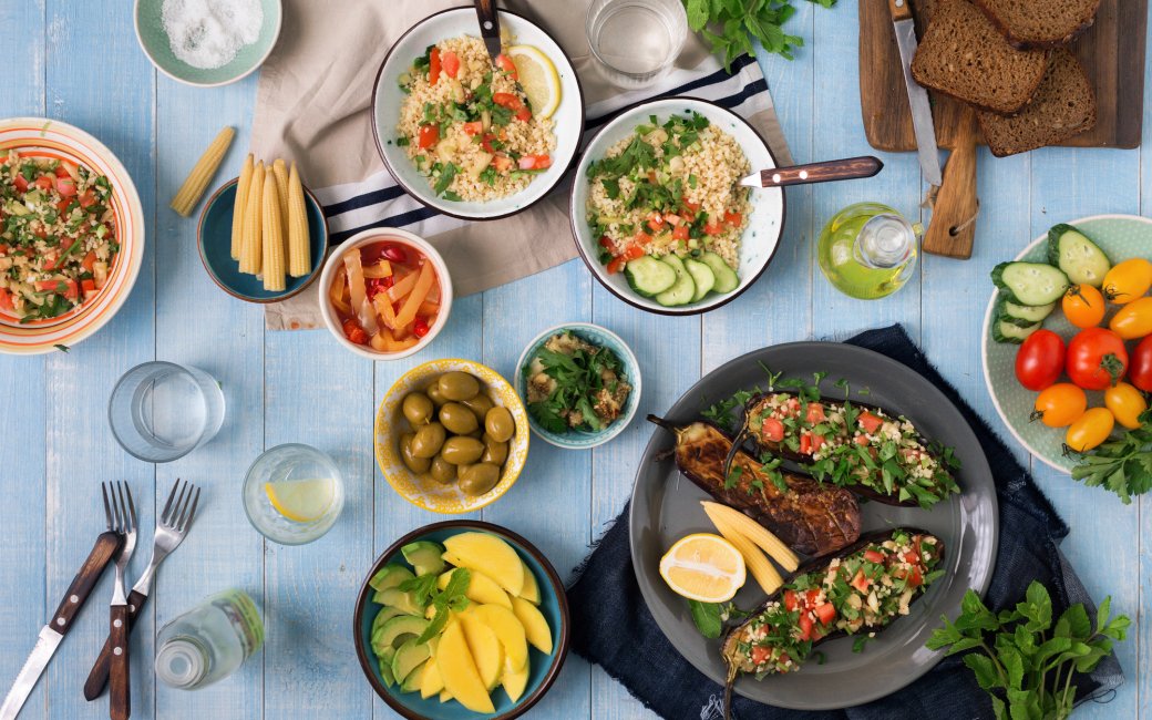 Накритий стіл