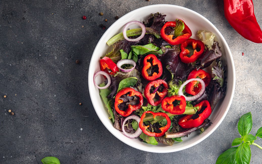 Літні салати із солодким перцем