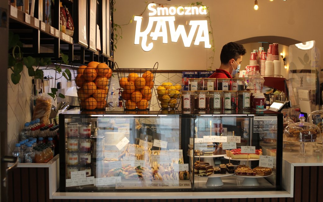 Журек, канапки, склепи та клепажі: що варто скуштувати в Польщі