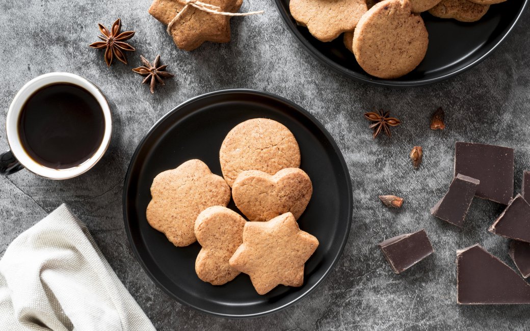 Солодощі дітям