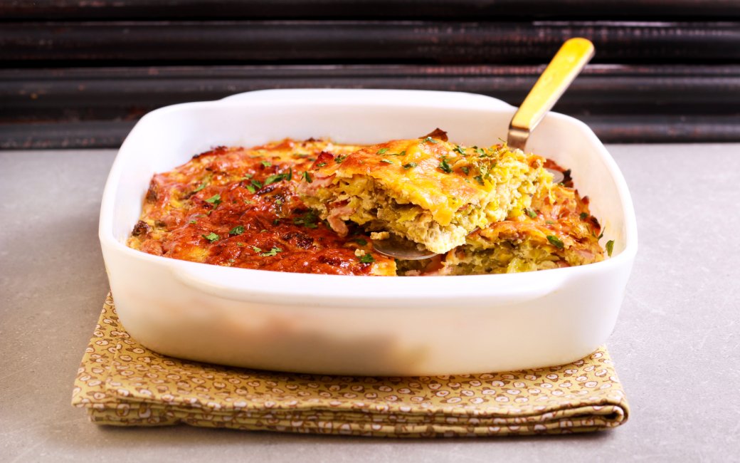 Запіканка з капустою, рисом і фаршем