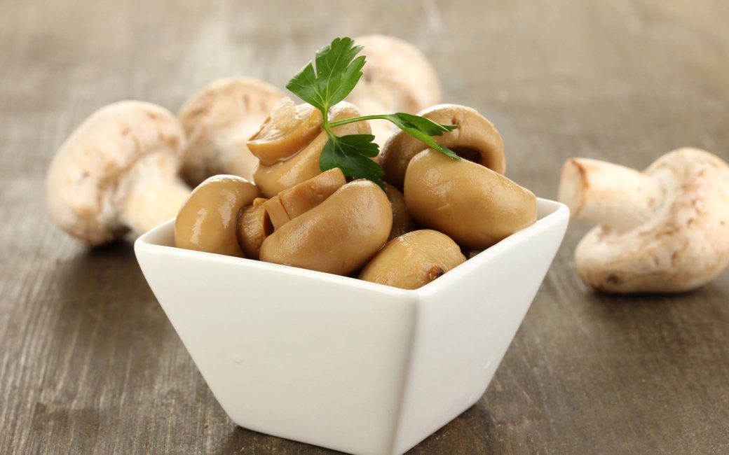 Маринованные шампиньоны