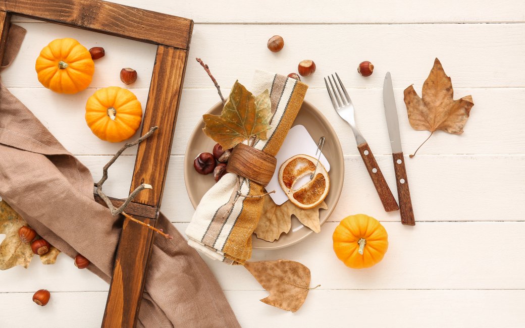 Осінній стіл