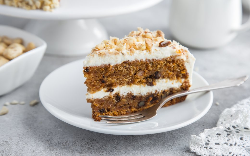 Морквяний торт з кремом