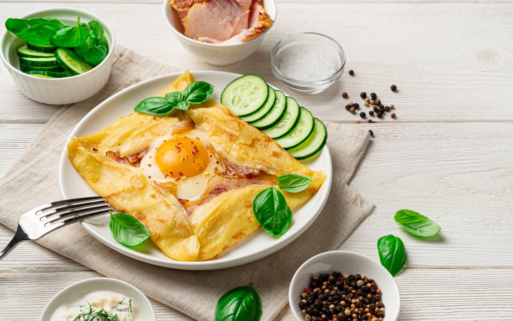 Конвертики з яйцем