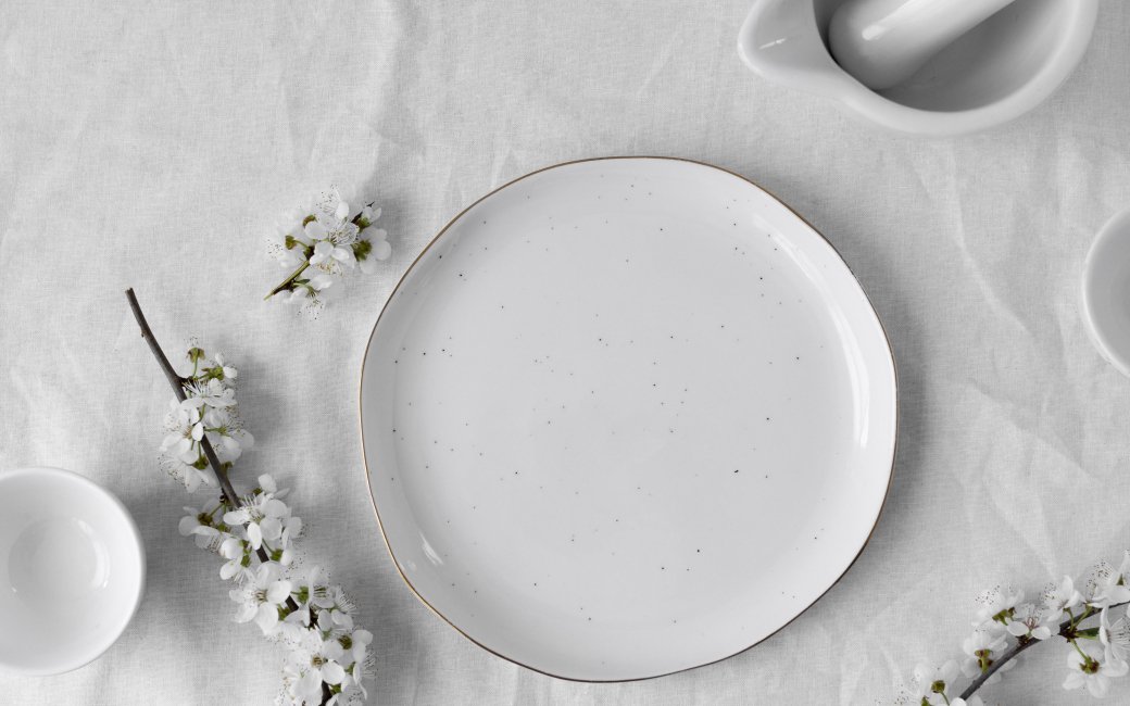 Як натерти тарілки до блиску та скрипу — секрет працівника ресторану (відео)