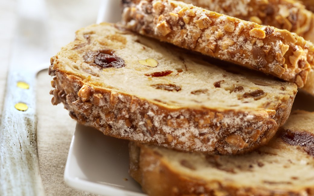 Хліб з цибулею і горіхами - рецепт