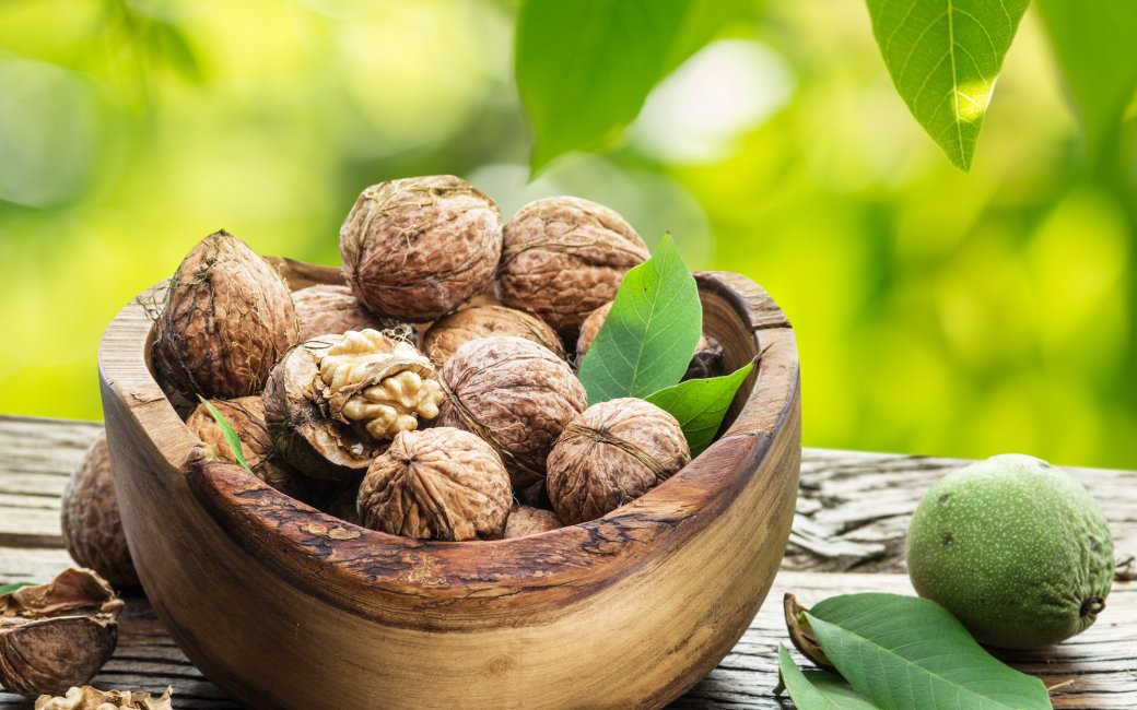 Волоські горіхи