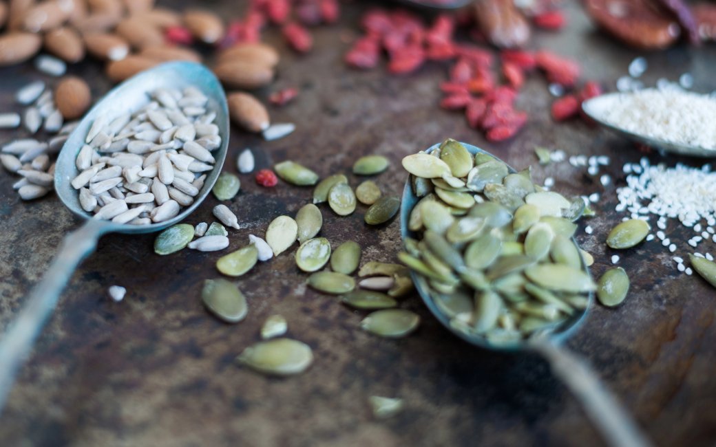 Насіння соняшника і гарбуза