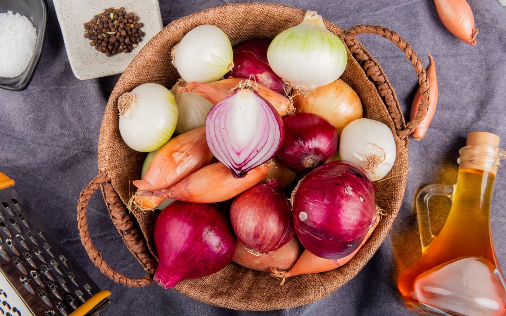 Різні види цибулі