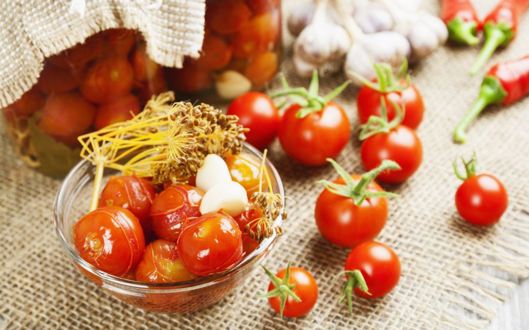 помідори, консервовані помідори
