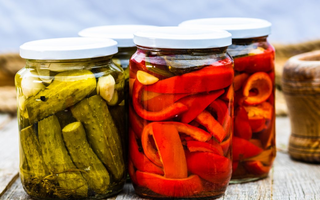 Маринованный перец с укропом