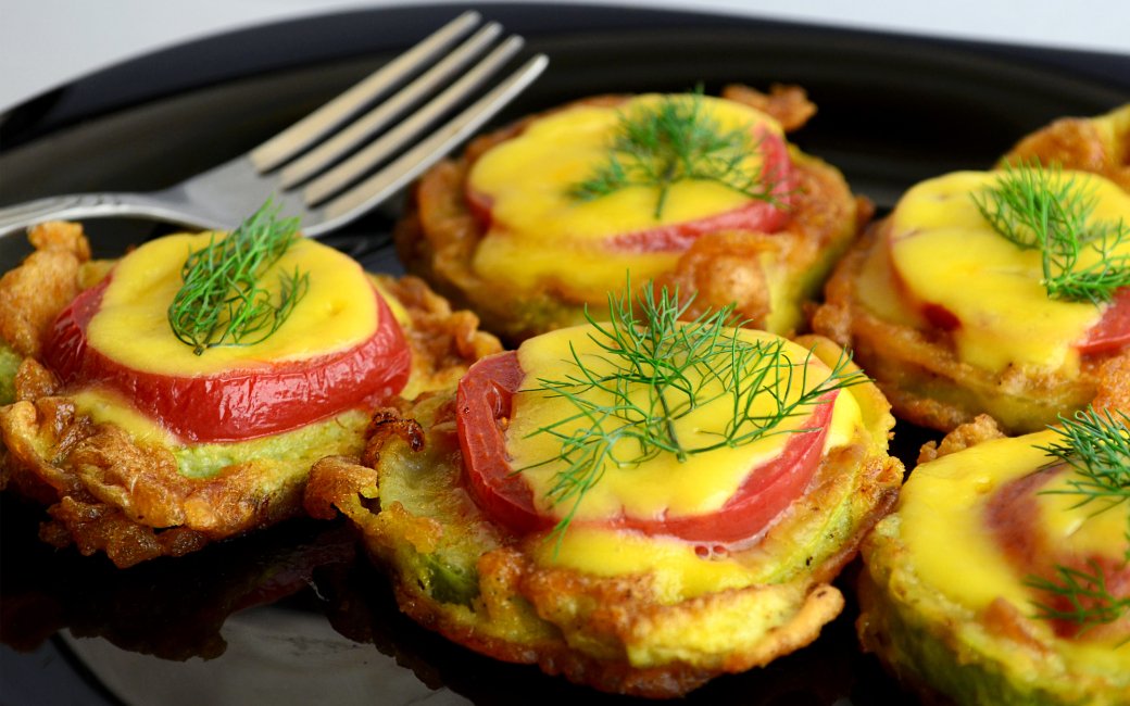 Гаряча закуска з кабачків