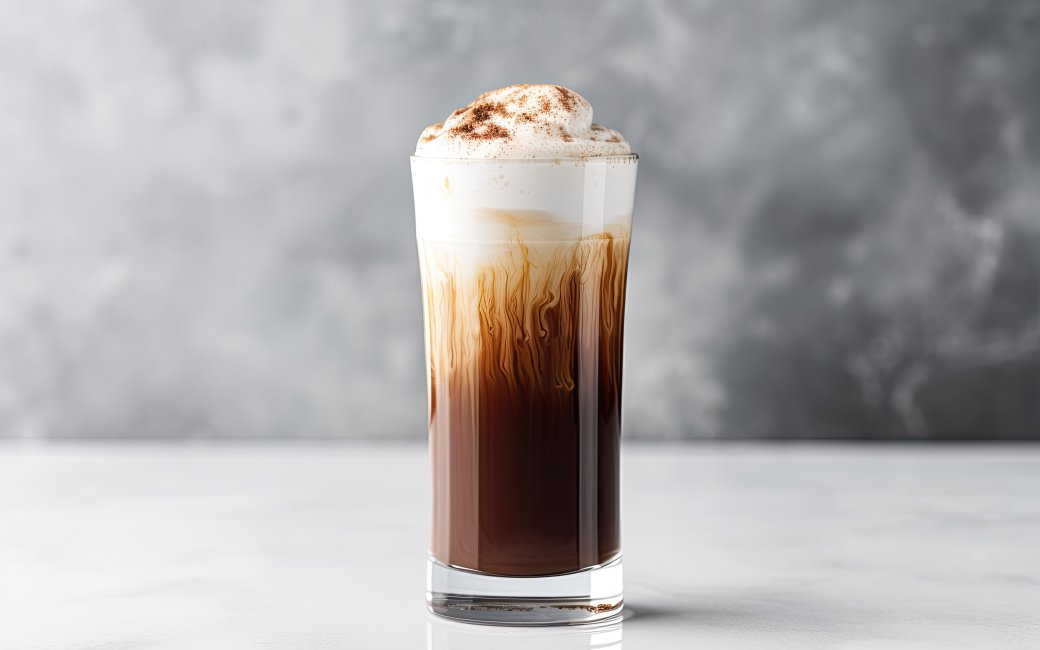 Холодний кавовий напій