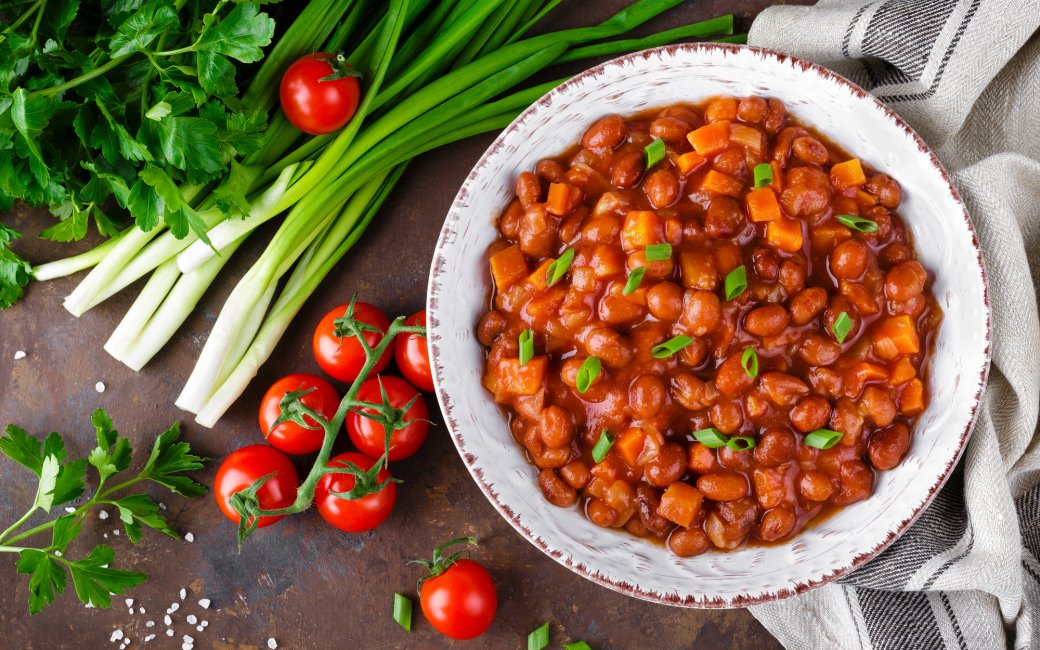 Пісний гуляш з квасолі