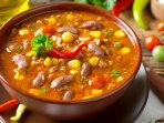 Суп з квасолею і перцем чилі