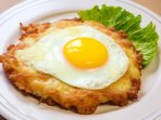 шницель с яйцом