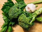 броколі петрушка часник