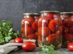 Консервовані помідори з хріном