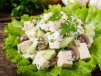Салат з куркою