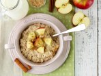 Вівсянка з яблуком і спеціями
