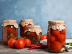 Консервовані помідори з корицею