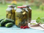 Консервовані огірки
