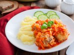 Риба під овочами з картопляним пюре