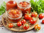 Консервовані помідори в томатному соку