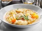 Галушки з бульйоном