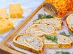 Сырный рулет с фаршем