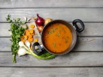 Морквяний суп з зеленню