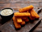 Рибні палички у паніровці з пармезаном