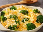 Броколі з сиром та куркою