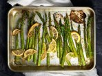 спаржа з лимоном