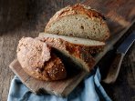 Домашній хліб зі шпинатом