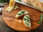 Бутербродна паста з козячого сиру та зелені