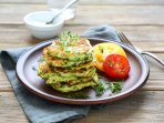 Кабачкові оладки з кропом