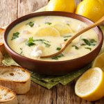 Грецький суп із курячим філе та лимоном