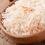 Хрумка квашена капуста — простий рецепт