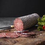 Ковбаса салямі