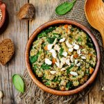 «Рис» із цвітної капусти по-середземноморськи