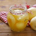 Компот із груш у банці — насолода для дорослих і дітей