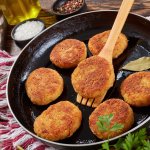 Рисово-морквяні котлети — як заохотити дітей їсти рис