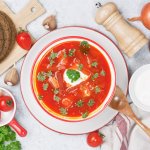 Борщ для маленьких дітей — ніжний, простий і легкий для дитячих шлунків 