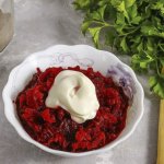 Фінський салат із червоним буряком