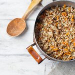 Гречка з овочами — рецепт універсального гарніру до м’яса або курки