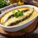 Запіканка з тріски з цибулею, селерою та вершками — так смачно вам ще ніколи не було!