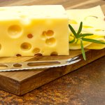 Сир маасдам